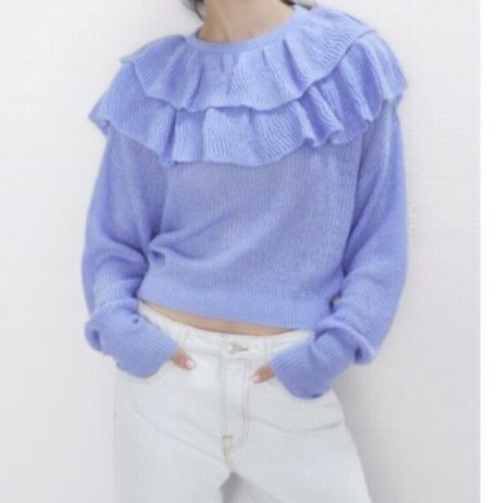 NWT - Zara - Baby blue sweater with ruffles
